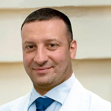 Арутюнов Артур Владимирович, хирург