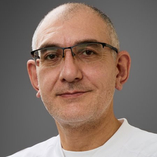 Есенов Таймураз Таймуразович, стоматолог-ортопед