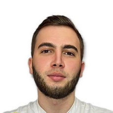 Мезенцев Илья Михайлович, стоматолог-терапевт