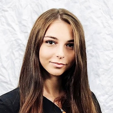 Литвиненко Дарья Александровна, стоматолог-терапевт