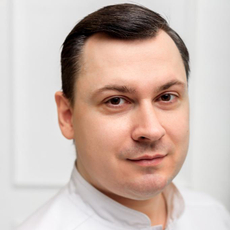 Столбиков Денис Сергеевич, стоматолог-хирург
