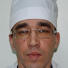 Новокрещенов Александр Вениаминович, офтальмолог