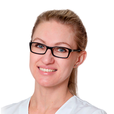 Лесникова Екатерина Вячеславовна, стоматолог-хирург