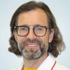 Дик Юрий Генрихович, массажист