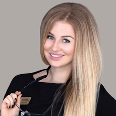 Денющенкова (Низяева) Мария Александровна, стоматолог-ортопед