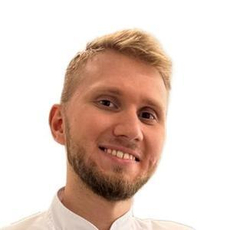 Иванов Артем Сергеевич, стоматолог-терапевт