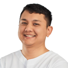 Канойев Достонбек Батиралиевич, стоматолог-хирург