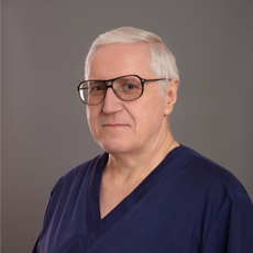 Карелошвили Олег Шамильевич, стоматолог-терапевт