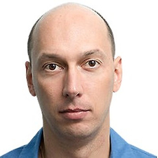 Волобцов Артём Анатольевич, стоматолог-терапевт