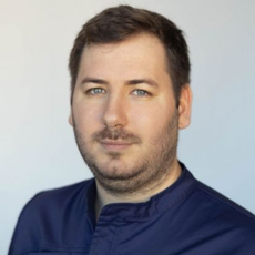 Ковшов Максим Романович, ортопед
