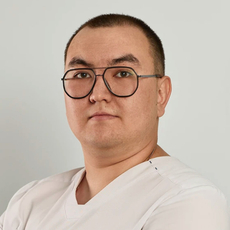 Аг-Оол Вадим Эдуардович, стоматолог-терапевт