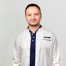 Аревин Артём Гарриевич, уролог
