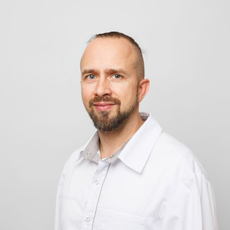 Михайлов Дмитрий Аркадьевич, нейрохирург