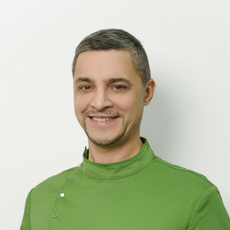 Рашидов Эдуард Зуфарович, стоматолог-терапевт