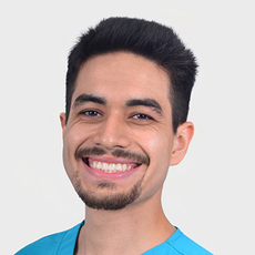 Буторин Руслан Евгениевич, стоматолог-хирург