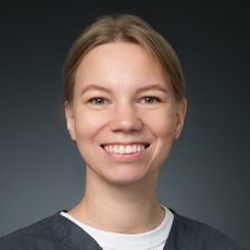 Зеленова Анна Валерьевна, стоматолог-терапевт