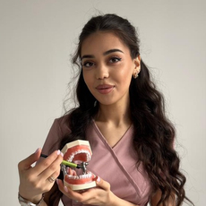 Нощенко Роксана Рагимовна, стоматолог-терапевт