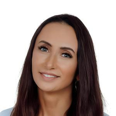 Константинова Евгения Игоревна, стоматолог-терапевт