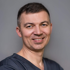 Соловьев Михаил Александрович, стоматолог-терапевт