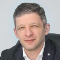 Цурцумия Михаил Зурабович, акушер-гинеколог