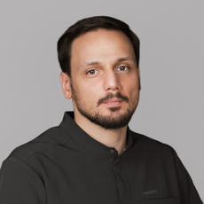 Мхитарян Карен Артоваздович, стоматолог-хирург