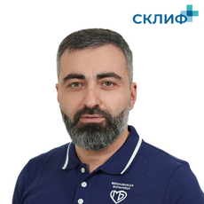 Баланян Ваграм Мисакович, кардиохирург