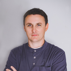 Козырев Юрий Валерьевич, стоматолог-терапевт