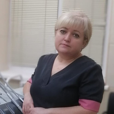 Перункова Алёна Николаевна, стоматолог-хирург