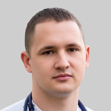 Денис Витальевич Никонов, ортопед