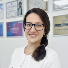 Пикалова Алина Олеговна, стоматолог-терапевт