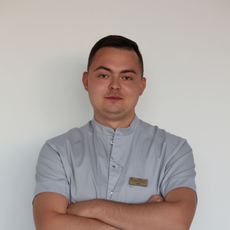 Шунин Никита Алексеевич, стоматолог-терапевт