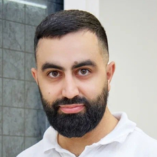 Агакарян Гор Татулович, стоматолог-терапевт