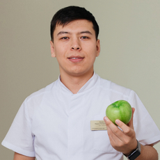 Буранов Фаррух Аскаралиевич, стоматолог-терапевт