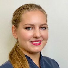 Назарова (Смелова) Наталья Вячеславовна, стоматолог-терапевт