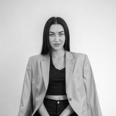 Чичканова Валентина Витальевна, врач-косметолог