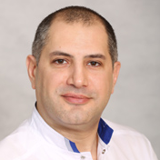 Зазян Армен Гагикович, стоматолог-хирург