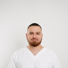 Хафизов Алмаз Нафисович, стоматолог-хирург