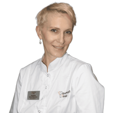 Захарова Юлия Марковна, стоматолог-терапевт