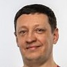 Макаров Илья Сергеевич, стоматолог-хирург