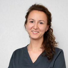 Дубова Евгения Григорьевна, стоматолог-терапевт