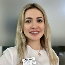 Ревина Александра Сергеевна, стоматолог-терапевт