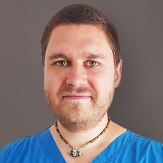 Мохначев Артем Александрович, массажист