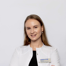 Романюк Екатерина Сергеевна, стоматолог-хирург