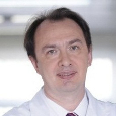 Костин Олег Александрович, офтальмолог-хирург