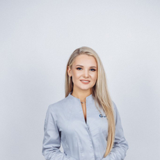 Пашкова Элина Александровна, стоматолог-терапевт