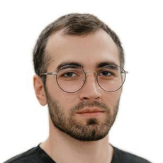 Текеев Умар Ибрагимович, стоматолог-терапевт