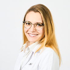 Поручикова Евгения Павловна, офтальмолог