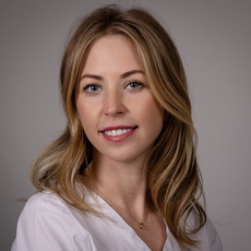 Табатчикова Юлия Андреевна, стоматолог-терапевт