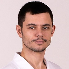 Пойманов Антон Витальевич, ортопед