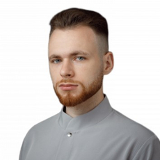 Хрусталев Михаил Олегович, стоматолог-терапевт